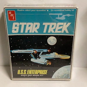 AMT Star Trek USS Enterprise Model Kit #S951