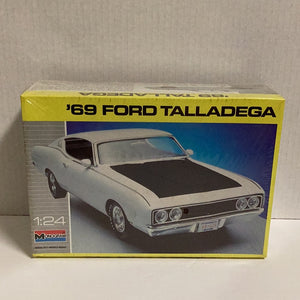 1/24 Monogram ‘69 Ford Talladega Kit #2912