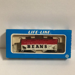 Lifelike HO Campbell’s Beans Cement Hopper 40’