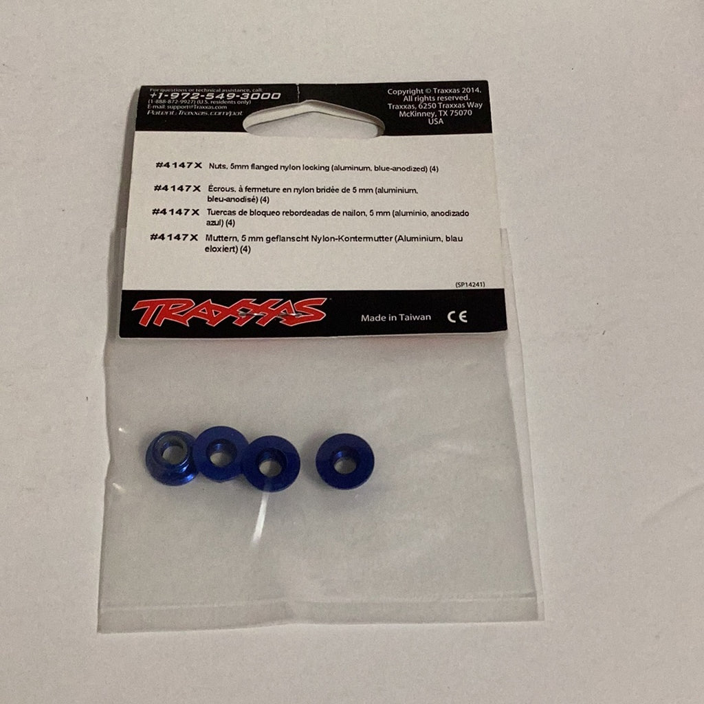 Traxxas # 4147X 5mm Aluminum Blue Anodized Flanged Nuts (4)