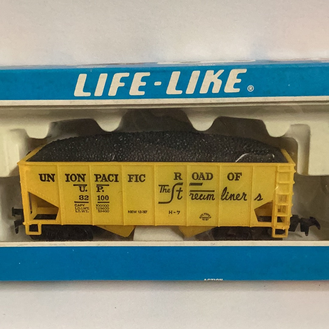 Lifelike HO Union Pacific Coal Car