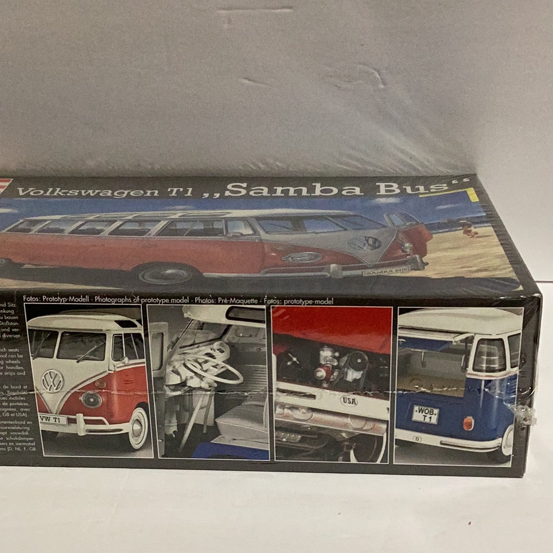 1/24 Revell Volkswagen T1 Samba Bus Kit # 07399